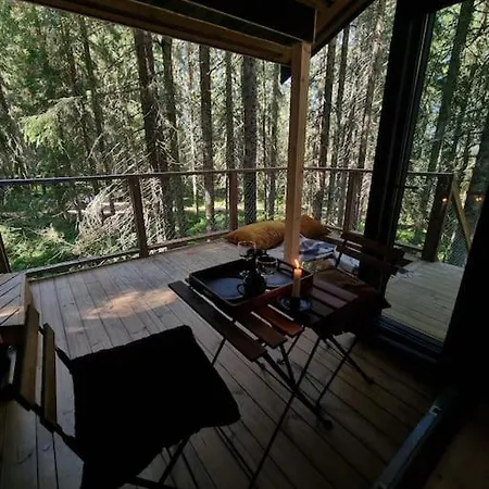 Treetop Ekne - Hytte I Skogen Med Hengebru Campsite *