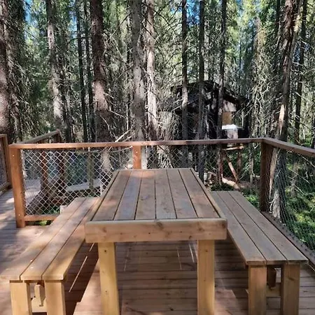 Treetop Ekne - Hytte I Skogen Med Hengebru Kemping Levanger