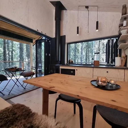 Treetop Ekne - Hytte I Skogen Med Hengebru Levanger