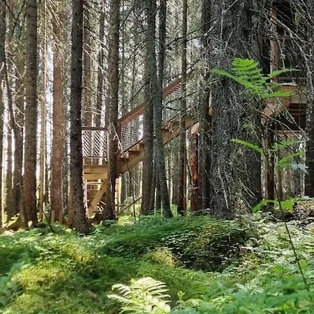 Treetop Ekne - Hytte I Skogen Med Hengebru Kemping *